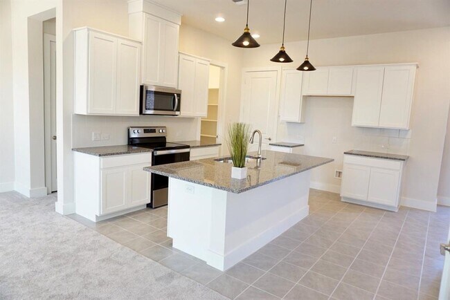 Building Photo - 8278 Primrose Way