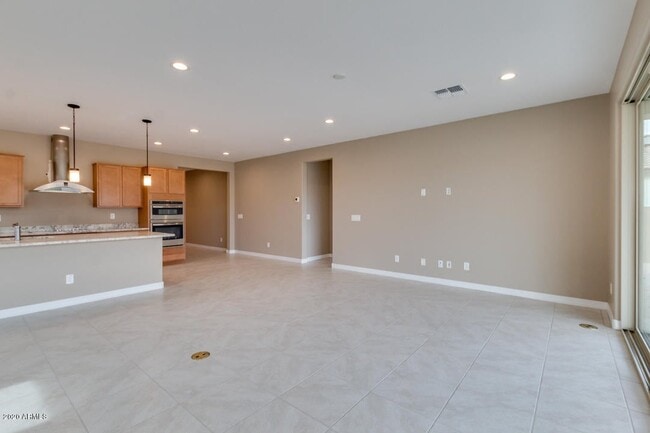 Building Photo - 17695 W Buchanan St