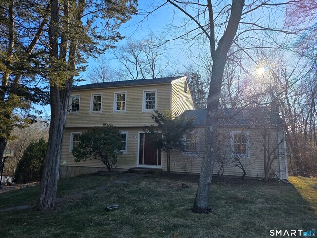 Foto del edificio - 29 Brook Pine Dr