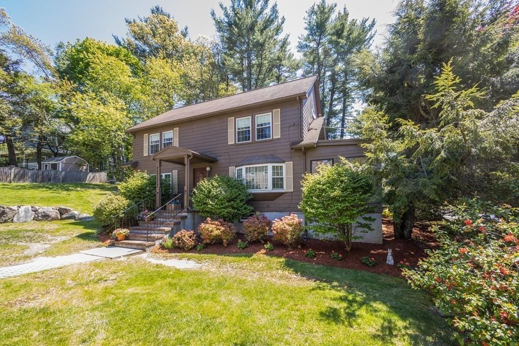 4 Ivanhoe Dr, Lynnfield, MA 01940 House Rental in Lynnfield, MA