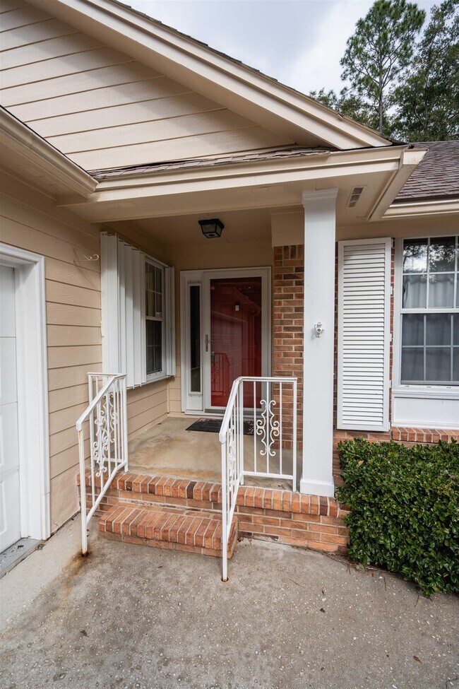 Foto del edificio - 1764 Folkstone Rd