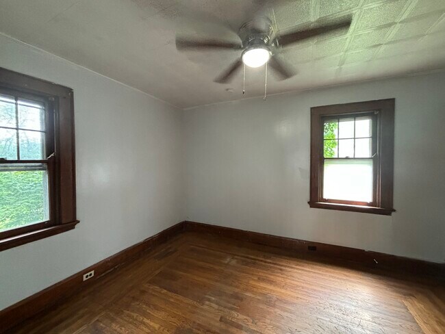 Photo - 1224 Sliker Ave Apartment