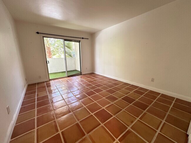 Foto del edificio - 960 Larrabee St