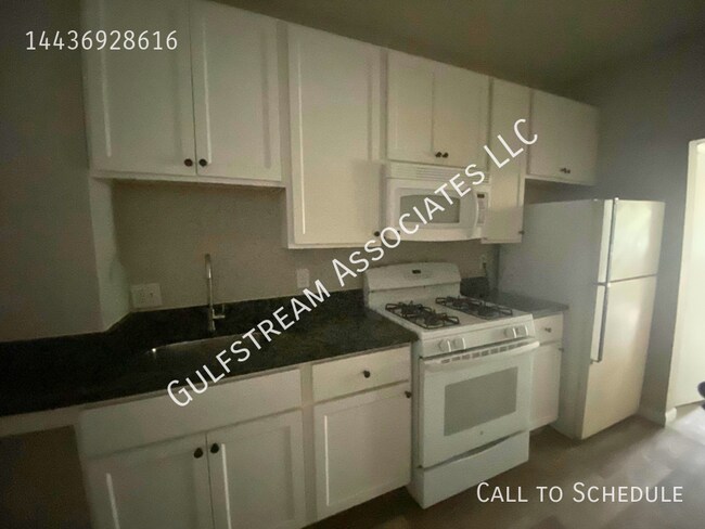 Building Photo - 3707 Arcadia Ave