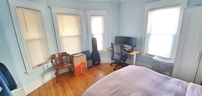 Foto del edificio - 35 Fairview Ter