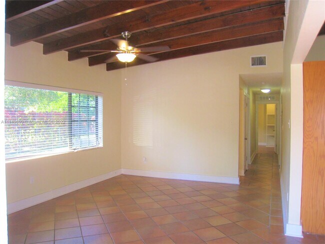 Building Photo - 10621 SW 111th St
