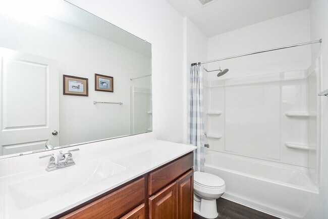 Foto del edificio - 17826 Juneberry Seed St