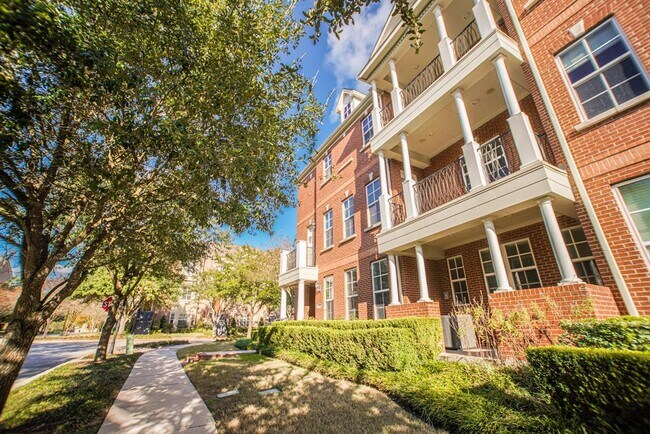 Foto del edificio - 46 Islewood Blvd