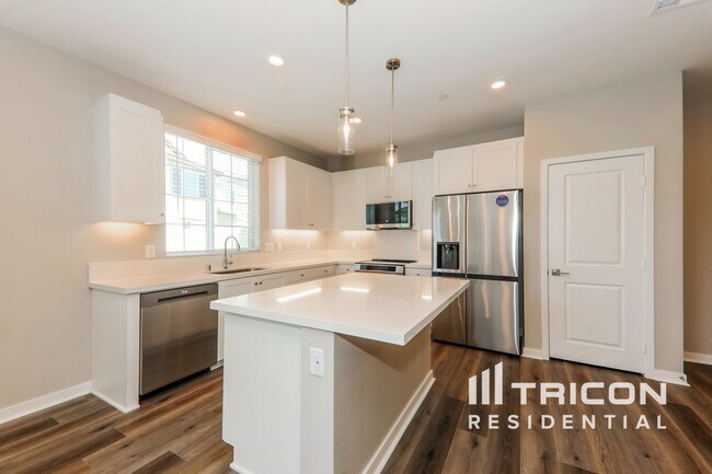 Building Photo - 29405 Cumaru Ct