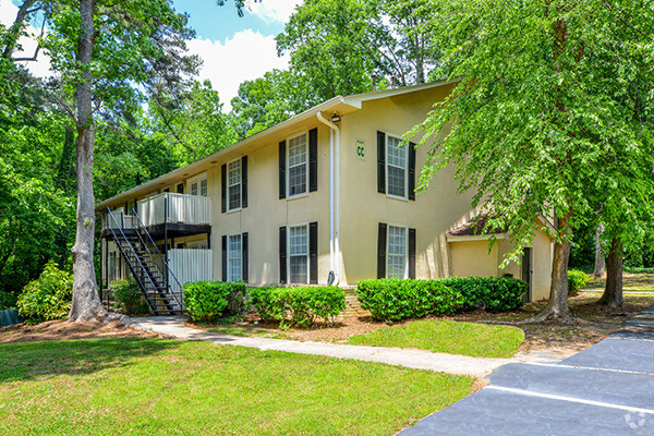 Building Photo - The Woods at Southlake