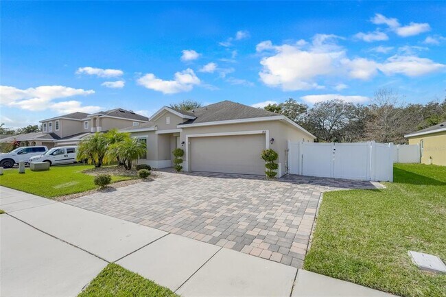 Foto del edificio - 188 Whispering Pines Way