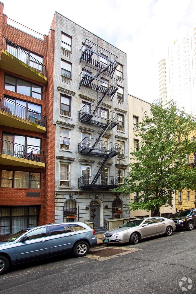 Foto del edificio - 332 E 74th St