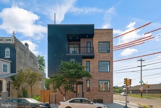 Building Photo - 1654 N 30th St
