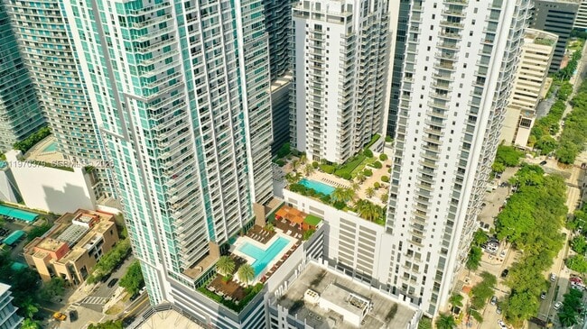 Building Photo - 1080 Brickell Ave