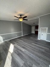 Building Photo - 126 Oak St