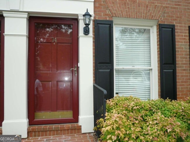 Building Photo - 34 Mt Vernon Cir