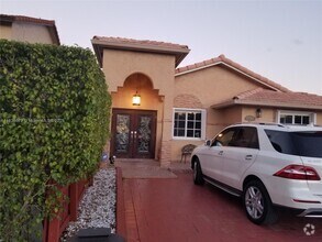 Building Photo - 12359 NW 98th Pl