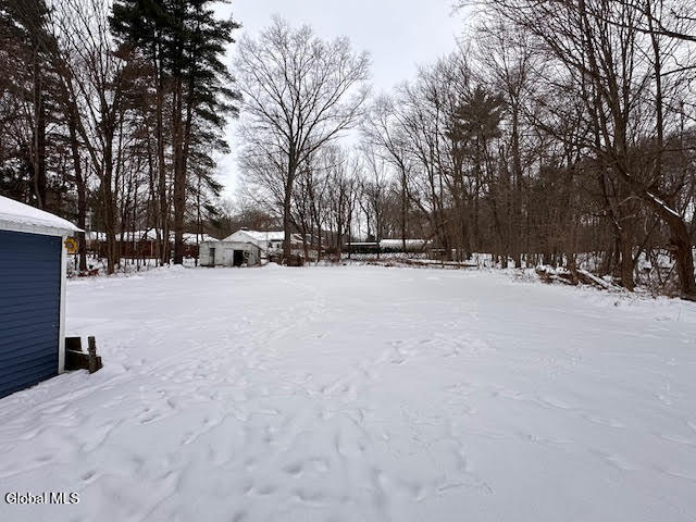Foto del edificio - 183 Maple Ave