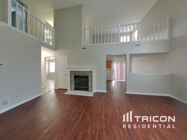 Building Photo - 6407 Perry Pines Ct