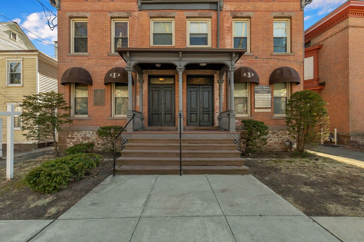 Foto principal - 62 Trumbull St