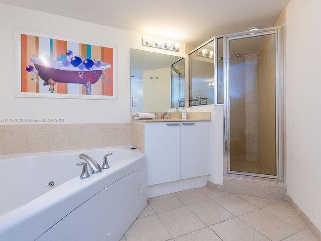 Photo - 16699 Collins Ave Apartment