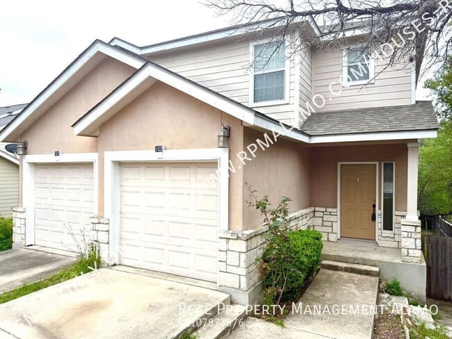 Foto del edificio - 7418 Moss Brook Dr