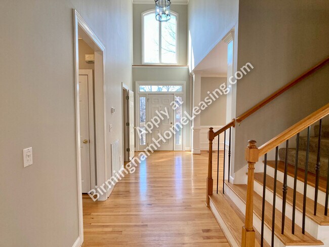 Building Photo - 107 Sheffield Ln