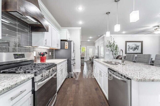 Foto del edificio - 5217 S 65th Pl