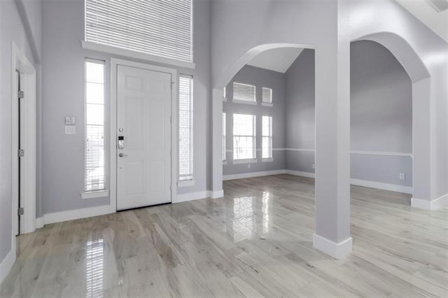 Foto del edificio - 7404 Wembley Ct