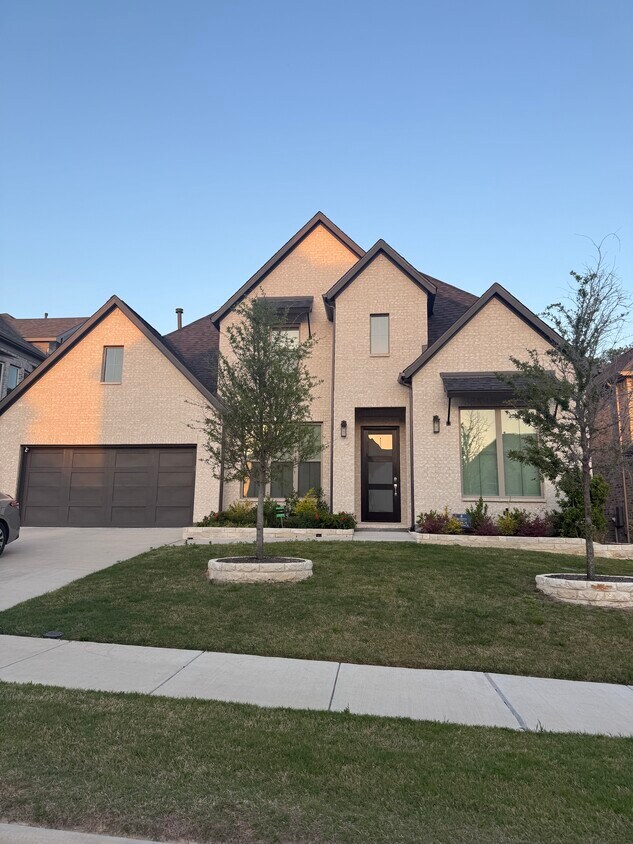 Front of house - 2604 Bucer Ct