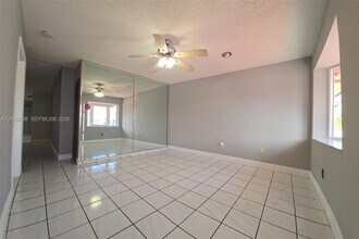 Building Photo - 8810 NW 114th Terrace