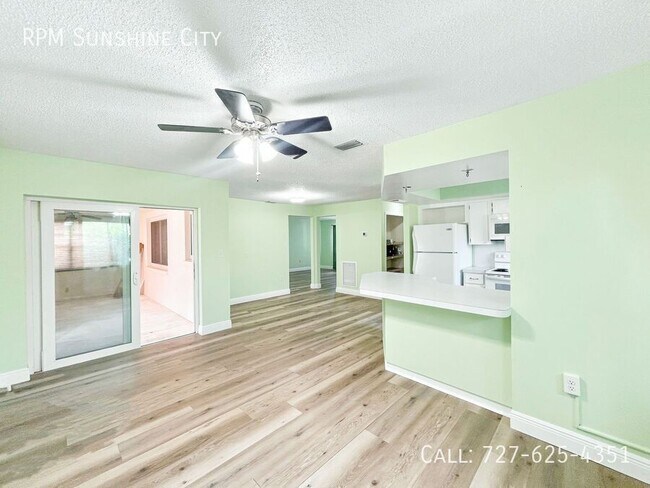 Foto del edificio - 12829 109th St