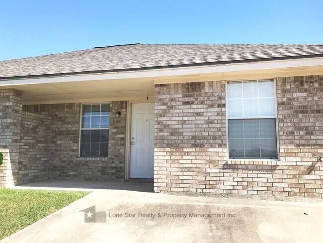 Building Photo - 3602 Littleleaf Dr