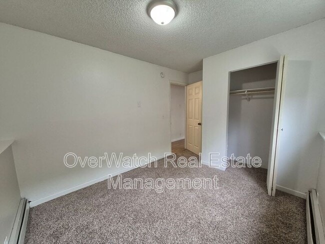 Building Photo - 3162 Tarwater Ave