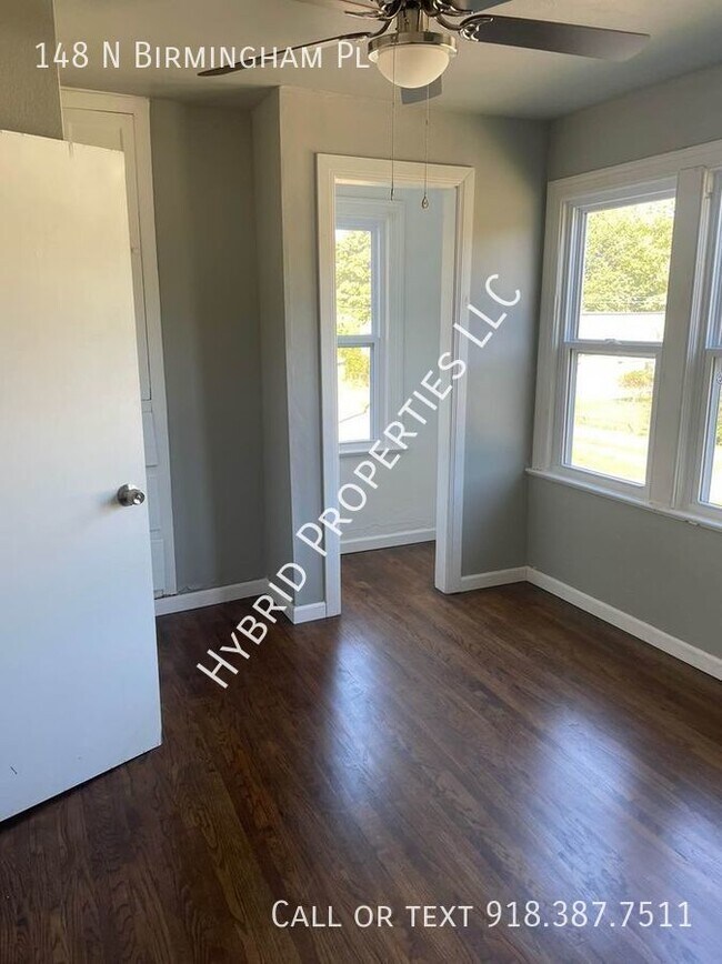 Building Photo - Updated 2bedroom and 1bath