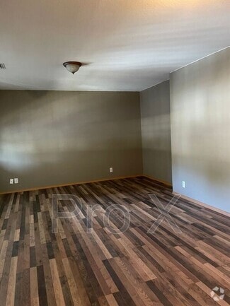 Building Photo - 4545 E Zora St