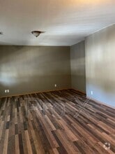 Building Photo - 4545 E Zora St