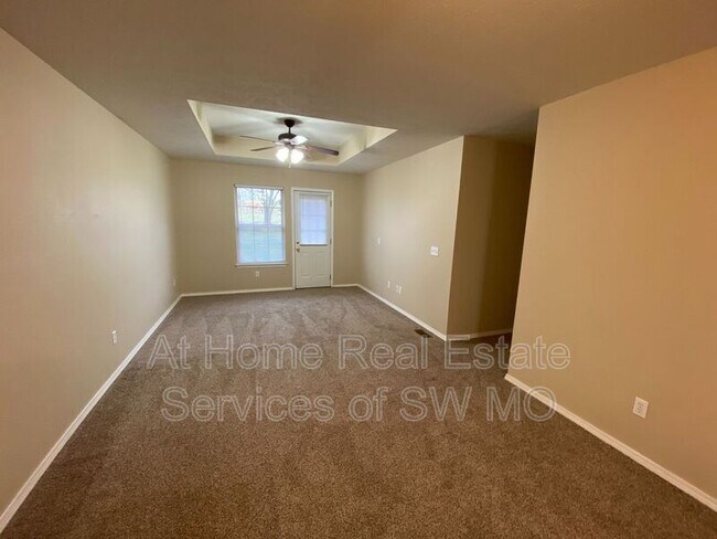 Foto del edificio - 1115 N 26th St
