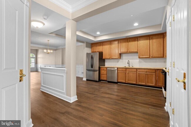 Building Photo - 374 Brittany Ct