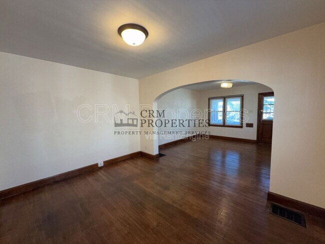 Foto del edificio - 933 N Linwood Ave