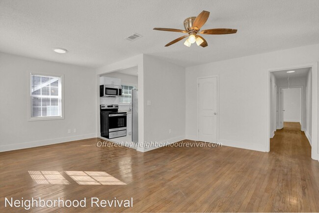 Building Photo - 2 br, 1 bath House - 3192 Walnut Grove