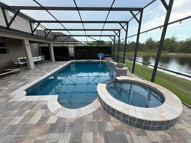 Foto del edificio - 10342 Lovegrass Ln