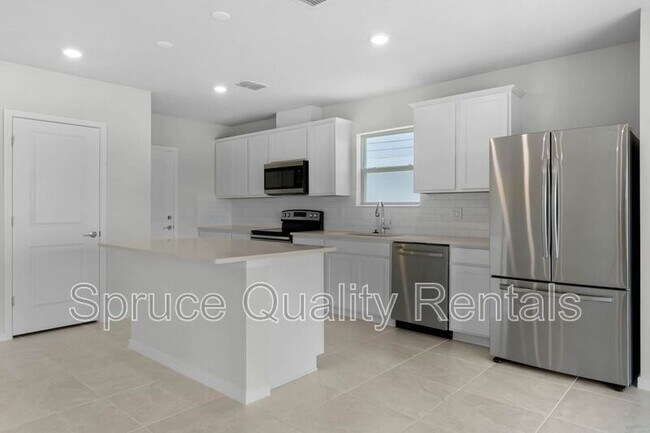 Building Photo - 7744 Syracuse Dr
