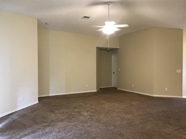 Foto del edificio - 160 Andalusia Ave NW