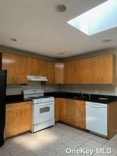 Foto del edificio - 96-03 101st Ave