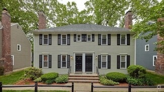 Building Photo - 710 Wellman Ave