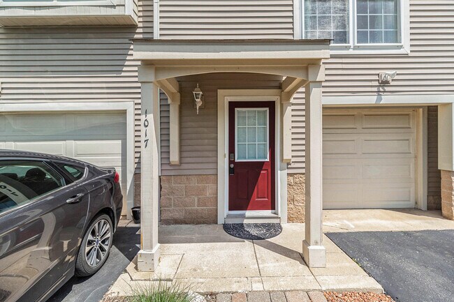 Foto del edificio - 1017 Bluestem Ln