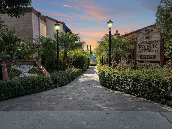 Interior Photo - Hourglass Park Apartments