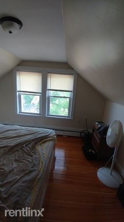 Building Photo - 3 br, 1 bath House - 1188 Chestnut St