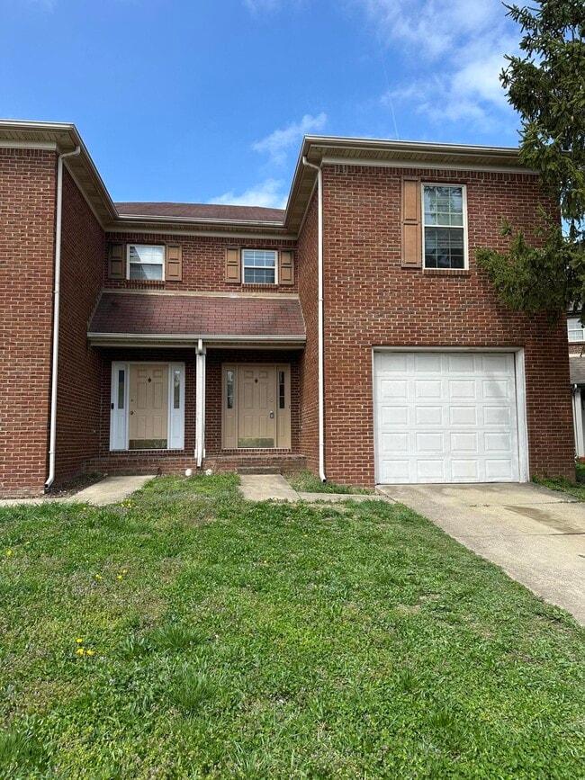Building Photo - 3873 Sugar Creek Dr